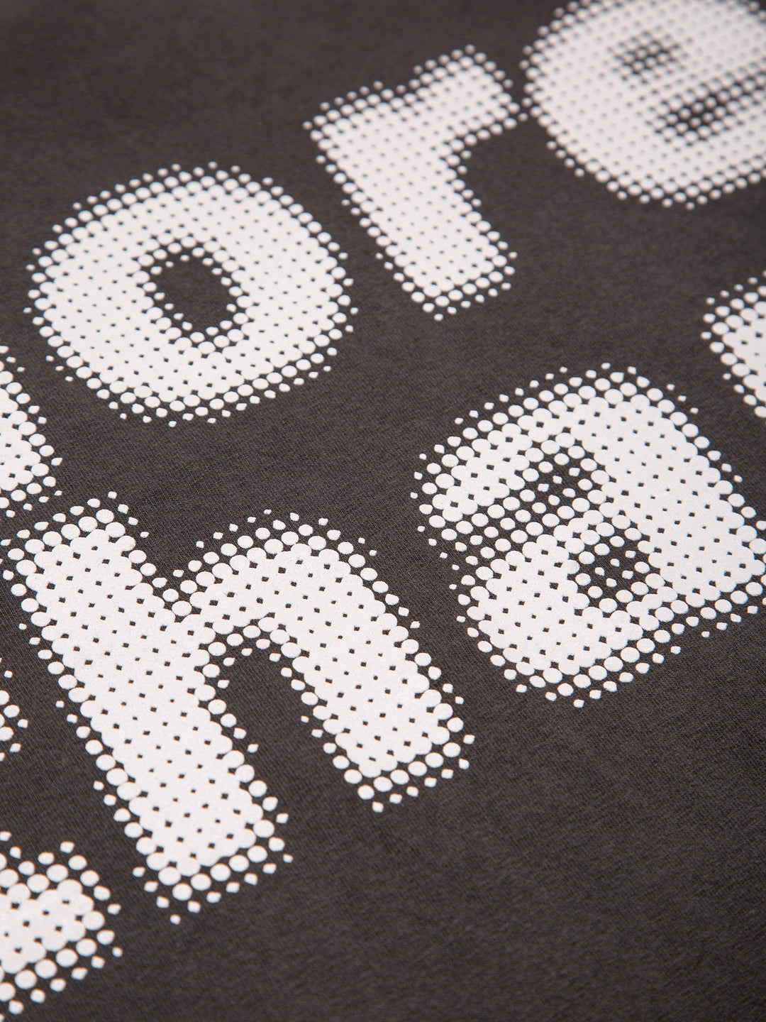 MORE THAN PIXELATED ATTRIBUTE TEE VINTAGE BLACK - close up