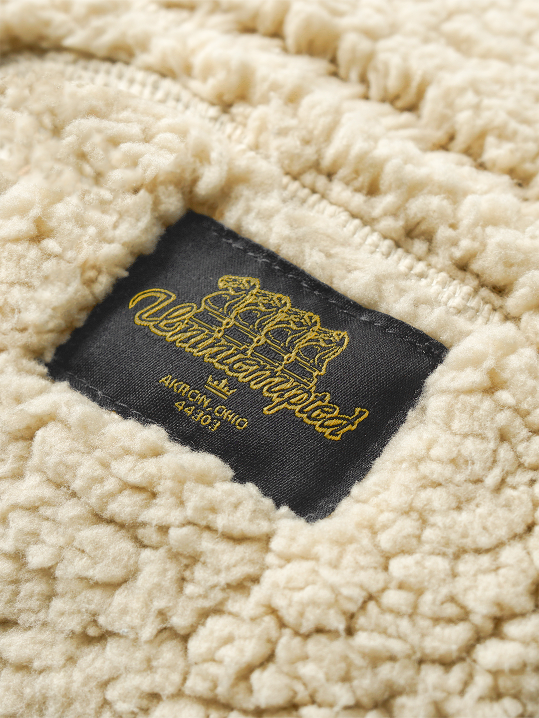 Uninterrupted Store Fundamentals Sherpa Fleece Camel | Uninterrupted